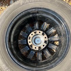 ハイエース　タイヤホイールセットの画像