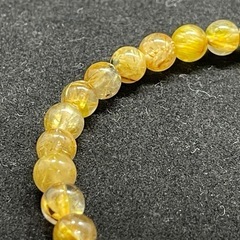 ルチルゴールドブレスレット+貔貅ちゃん付き　内径16cmの画像