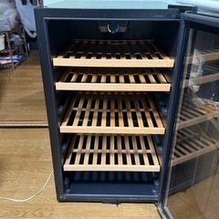 三ツ星貿易　ワインセラー MB–111C 美品　値下げ交渉可能の画像