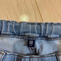 ユニクロ　ショートパンツ　140の画像