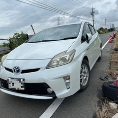 トヨタ プリウス 2012-S。の画像
