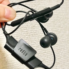 【お取引中】 かっこいいBluetoothイヤホンの画像