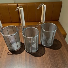 寸胴鍋とパスタざるのセットの画像