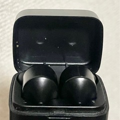 ★黒のワイヤレスイヤホン