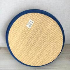 厚めで硬めのクッションの画像