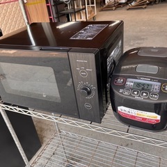 🖤 ブラック家電4点セット  冷蔵庫・洗濯機・電子レンジ・炊飯器 🚚【配達可能・保証付き】の画像