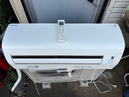 【今だけ2000円→3000円引き】格安！早い者勝ち！しっかり冷えます！配送可！フィルター掃除機能付きダイキン2016年式ルームエアコン8畳