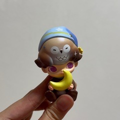 ポップマート　DIMOO フィギュアの画像