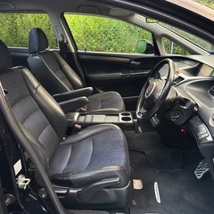 オデッセイ　アブソルート 7人乗り (車検付き)の画像