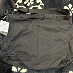 新品未使用キャンバスショルダーバッグの画像