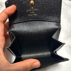 ルイヴィトン　エピ コインケース　カードケース
の画像