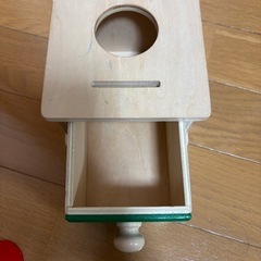 【差し上げます】モンテッソーリ引き出しの画像