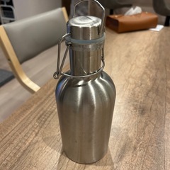 ステンレスボトルの画像