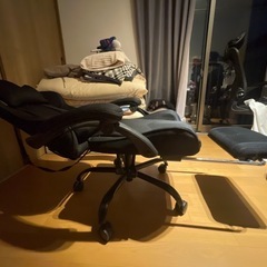 ゲーミングチェアの画像