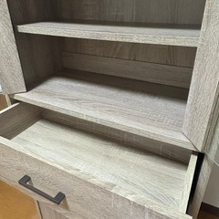  【ミニ食器棚】幅60×奥29×高さ119の画像