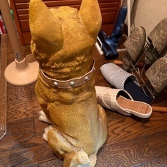 柴犬の置き物の画像