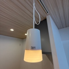 定価24,000円　新品　LED ペンダントライトの画像