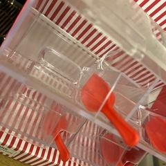 お菓子ケースの画像