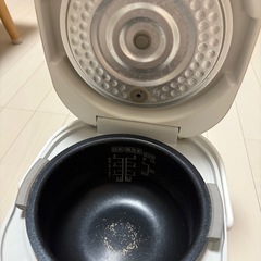 シャープ 炊飯器(3合炊き)の画像