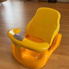 アプリカ　ベビー　バスチェアの画像