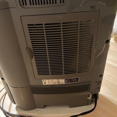 YAMAZEN電気ヒーター兼加湿器の画像