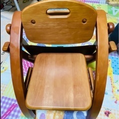 子ども用 テーブル付きチェアの画像