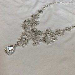 ネックレス　ピアス　セットの画像