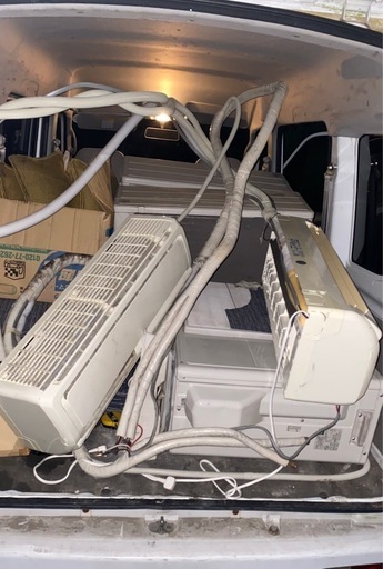 エアコン2台と室外機