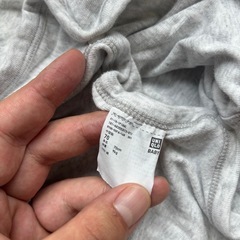 UNIQLO ベビー肌着 グレー 70cmの画像
