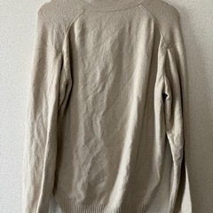 ベージュ Vネック カーディガン　無印良品　ベージュの画像