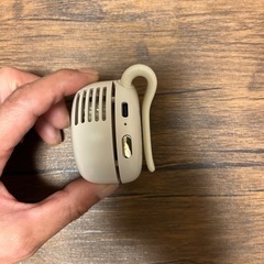 『最終値下げ』ポータブルサイレントミニブレードレス扇風機の画像