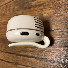『最終値下げ』ポータブルサイレントミニブレードレス扇風機の画像