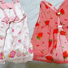 ハローキティといちご柄のエプロン2枚セット 100cmの画像