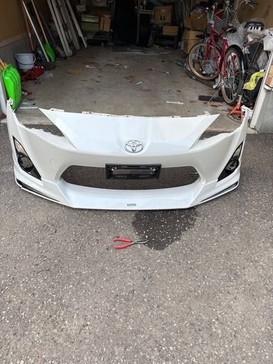 86 zn6 前期フロントバンパーモデリスタ