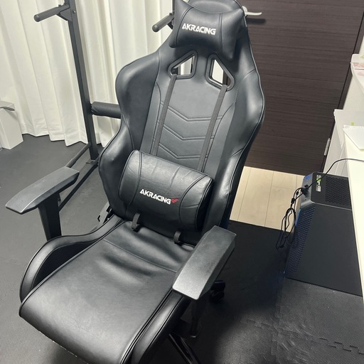 AKRACING ゲーミングチェア デスクチェア 勉強机 勉強椅子 学習机 学習椅子 ブラック 黒 OVERTURE 高耐久PUレザー 180度リクライニング