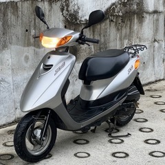 大人気セール‼️驚愕の低走行6100キロ😳安心のバッテリー充電済み🔋前後タイヤまだまだ山あり⛰️嬉しいオイル交換済み♻️燃費重視&バイク初心者の方にオススメ🔰ラクラク始動のインジェクション💥SA36J ジョグ✴の画像