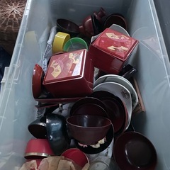 無料　回収品　食器などまとめての画像