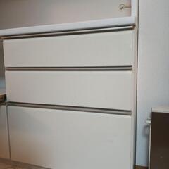食器棚の画像