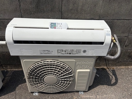 2023年製エアコン，12畳、63000円、日立。