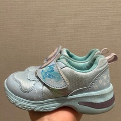 エルサの光る靴16㎝の画像