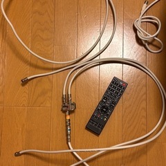 32型テレビ TAG-32TV ＋ リモコン・アンテナケーブル付きの画像