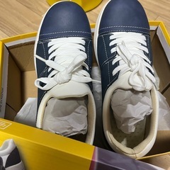 新品！ドンキ軽作業履23.5cmの画像