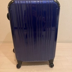 スーツケースの画像