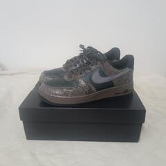 27,5cm NIKE AIR FORCE1 '07 LV8 "Snakeskin"　の画像