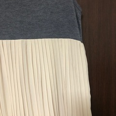 チュニック　プリーツ付きの画像