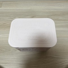 スリーコインズ　収納ケース　ピンク　化粧　3coins 　の画像