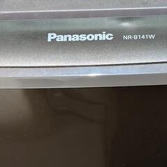 Panasonicの茶色い冷蔵庫の画像