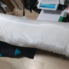 抱き枕（本体）