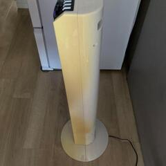 タワー扇風機の画像