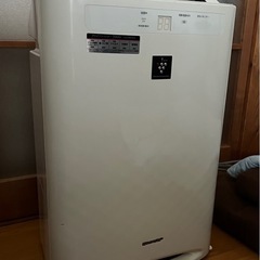 SHARP 加湿空気清浄機 31畳 ファン式 プラズマクラスター KC-B70 2013年製 シャープの画像